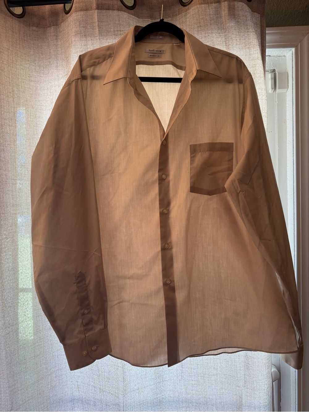 Van Heusen Men’s Brown Long-Sleeve Dress Shirt